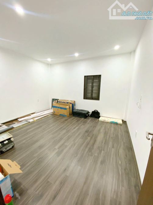 Bán nhà 4.5 tầng ngõ to đường Hồ Sen, Lê Chân, Hải Phòng - 4