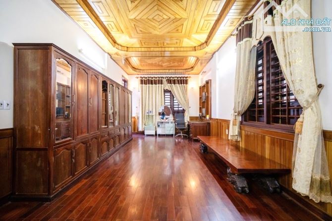Biệt thự KQH Kiểm Huệ 230M2, 4 tầng, ngang 14m, ô tô tránh, thông, giá tốt chốt ngay. - 4