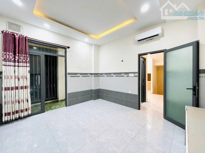 Căn nhà 1 trệt 2 lầu hẻm xe hơi ngay P.16 Gò Vấp. - 4