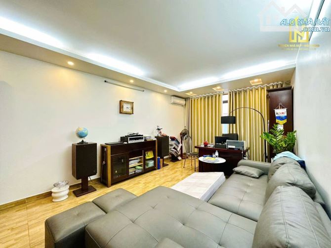 Nhà đẹp 5 tầng mặt ngõ Lạch Tray, Ngô Quyền, Hải Phòng. Ô tô vào tận nhà. - 4