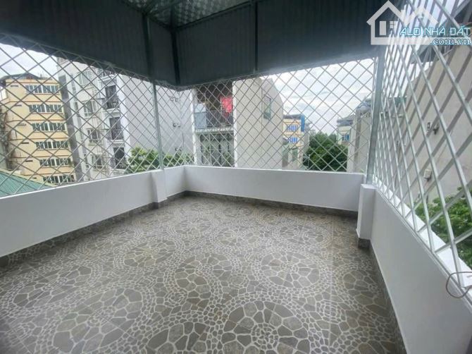 PHÂN LÔ - Ô TÔ TRÁNH - KINH DOANH, DT 50M, 4 TẦNG, GIÁ HƠN 13 TỶ. - 4