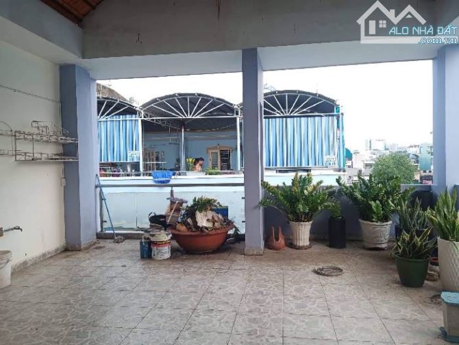 Ô TÔ NGỦ NHÀ - 4 TẦNG - 6,5M x 17M - NỞ HẬU - NGAY CHỢ GÒ VẤP - CITYLAND - SÂN BAY 5P - 4