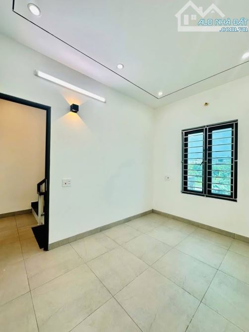 BÁN NHÀ 3 TẦNG NGÕ TRẦN NHÂN TÔNG - TP NAM ĐỊNH - 4