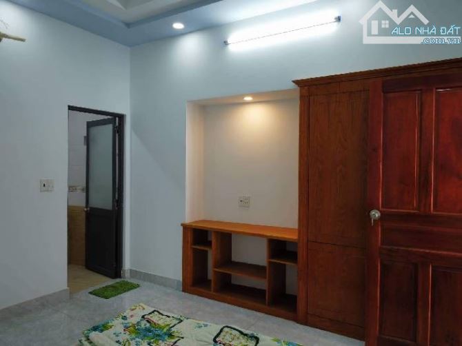 cần bán nhà lầu trong khu nhà lầu cực vip - 4
