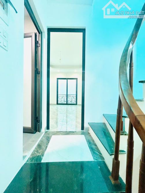 NHÀ MỚI KÍNH KOONG, PHỐ ĐÔNG THIÊN - VĨNH HƯNG - NGÕ NÔNG - GẦN PHỐ - 30M2 - 5,85 TỶ - 4