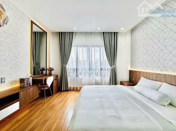 Mừng đại lễ giảm ngay 300 triệu- nhà 52m2 Đ.Cao Thắng, Quận 3. Nhà hẻm 1/ OTO. Sổ Riêng - 4