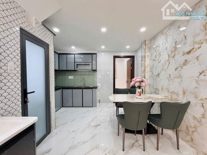 Căn nhà mới duy nhất 58.5m2 ngay Lê Quốc Hưng, Quận 4. Giá: 3 Tỷ 250. SHR chính chủ - 4
