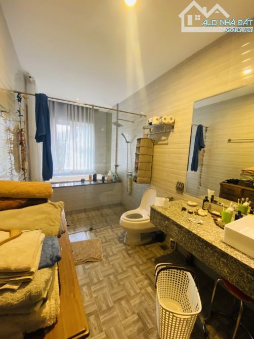 Bán Nhà Hầm 5 Lầu Lương Đình Của 6.4 x 19 =120m2 GIÁ 34 TỶ - 4