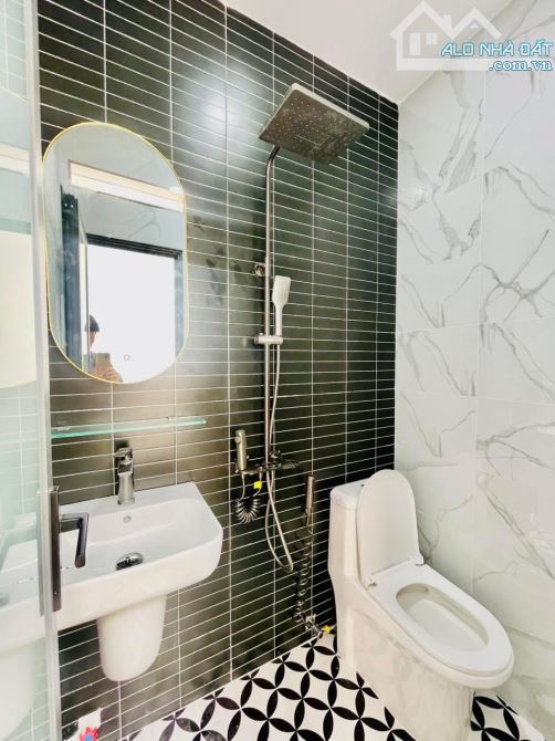 Nhà Bán đường Lê Trực, Phường 7, Bình Thạnh giá 2 tỷ 150- 32m2 nhà 2 lầu có sân thượng,shr - 4