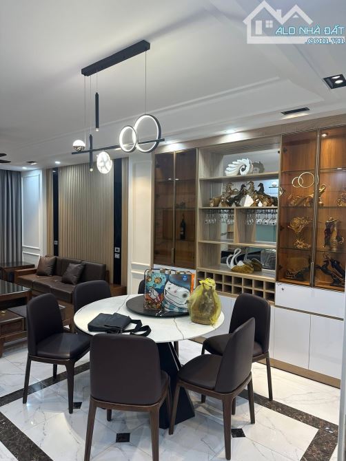 Bán nhà Hoàng Quốc Việt Cầu Giấy, ô tô tránh, Thang máy, DT55m, 6T, mt4.5m, 25.8 tỷ - 4