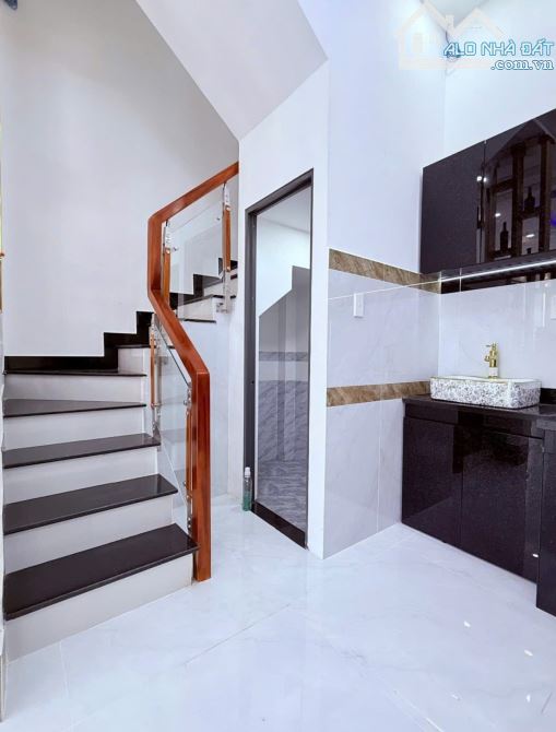 Bán Nhà Hẻm OTO Đường Lê Văn Sỹ (Phú Nhuận), 2 Lầu, DT 67M2 Giá 3 Tỷ 520Tr. Sổ Hồng Riêng - 4