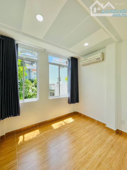 Căn có 102! Nhà Lò Siêu, Q.11. Giá: 3 tỷ 190 - 39 m2 - 1T3L nhà đẹp chốt nhanh kẻo lỡ - 4