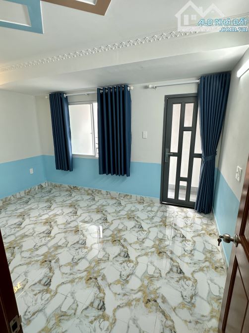 Nhà trệt + 2 lầu 4x10 đường số 14 - Lê Văn Quới - 4