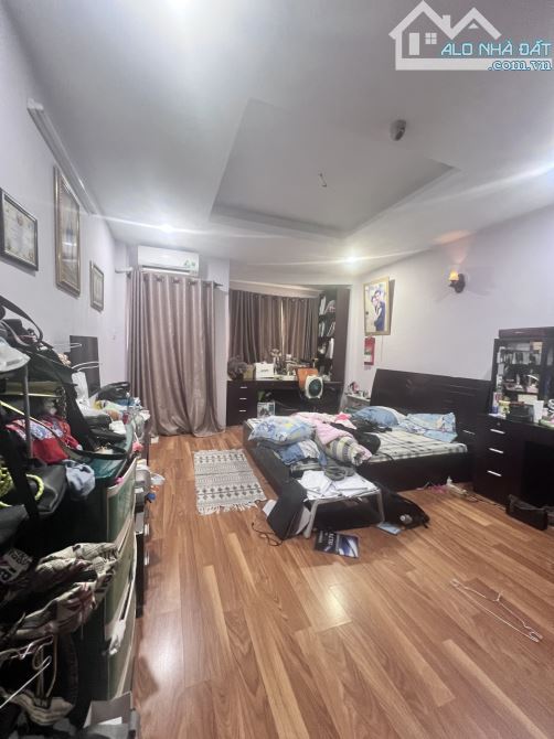 Bán Gấp! HXH Đường Nguyễn Thái Bình, Phường 12, Tân Bình DTCN 90m2 Khu KDSầm Uất Giá12,4TỶ - 4
