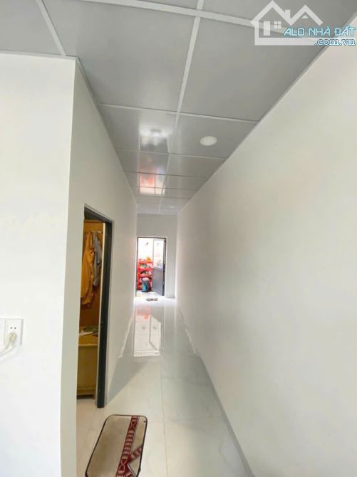 Chính chủ gửi bán căn nhà có gác lửng 5x21 tại phường Tân Hiệp nhà mới xây. - 4