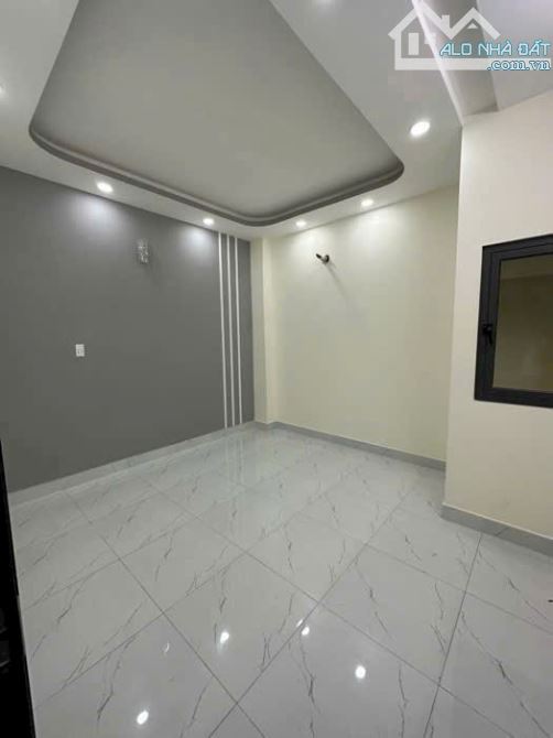 NHÀ ĐẸP KHU TÊN LỬA – HẺM THÔNG Ô TÔ – NGANG KHỦNG 5M – CHỈ 7.9 TỶ Đường số 6, P. An Lạc A - 4