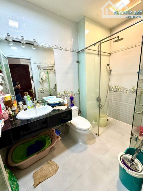 BÌNH PHÚ Q6..BIỆT THỰ 5 TẦNG..THANG MÁY..114M2..CHỈ 20.5 TỶ - 4