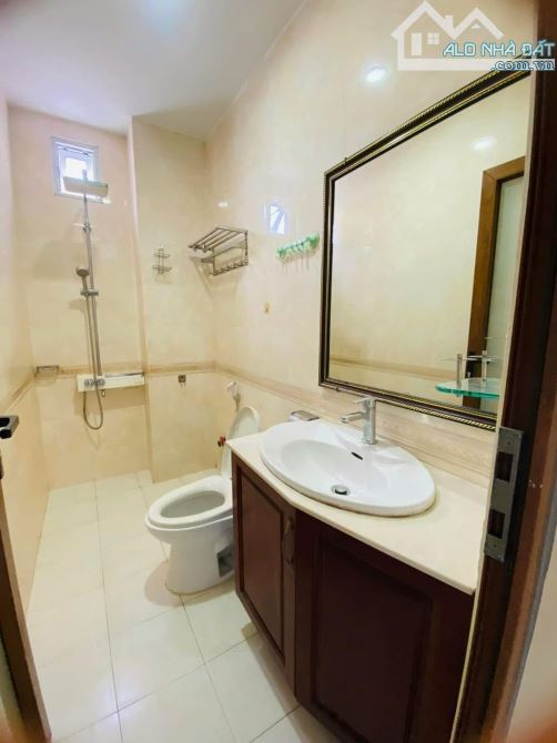 Chủ ngộp cần ra gấp căn Huỳnh Tấn Phát, Quận 7 / 50m2 / 2 tỷ 370 triệu / sổ hồng riêng - 4