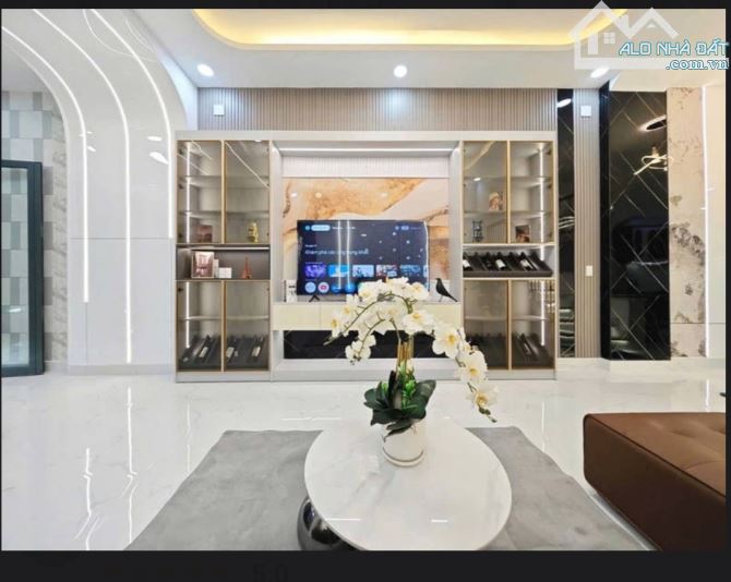 Nhà đẹp 2 tầng hẻm 7m trương thị hoa quận 12 73m² giá chỉ 6ty250 - 4