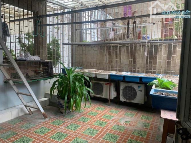 CẦN TIỀN BÁN GẤP NHÀ PHÂN LÔ ĐẤU GIÁ NGÔ THỊ NHẬM-NGAY CHỢ -KINH DOANH,DT 48M-5 TẦNG - 4