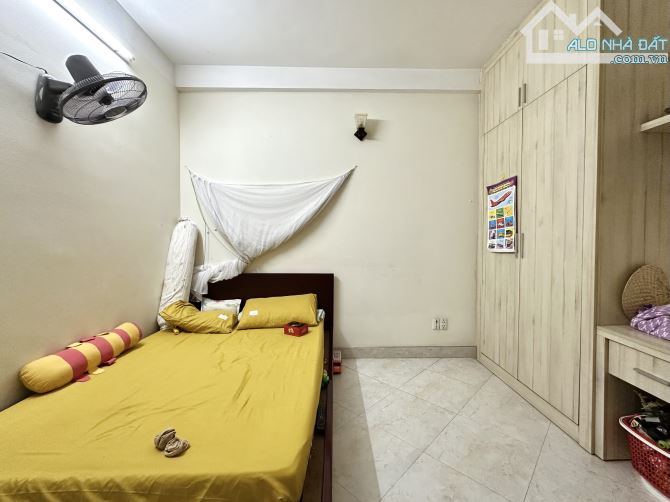 NHÀ BẠCH ĐẰNG 50m2 4 TẦNG 4 PN - HẺM OTO KINH DOANH - GIÁ 12.2T - 4
