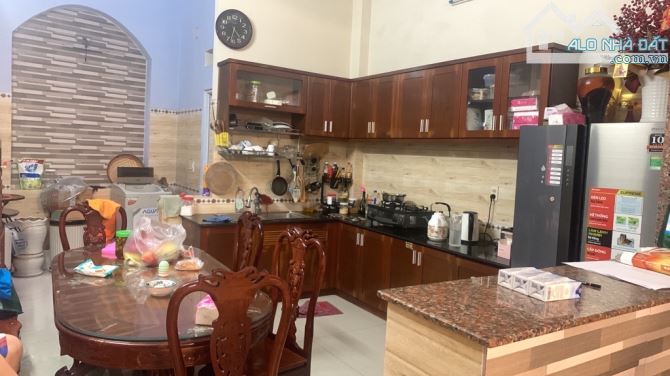 Chỉ 8,2 Tỷ - 76m2, 4 Tầng, HXH Thông, gần MT, công viên Làng Hoa - 4