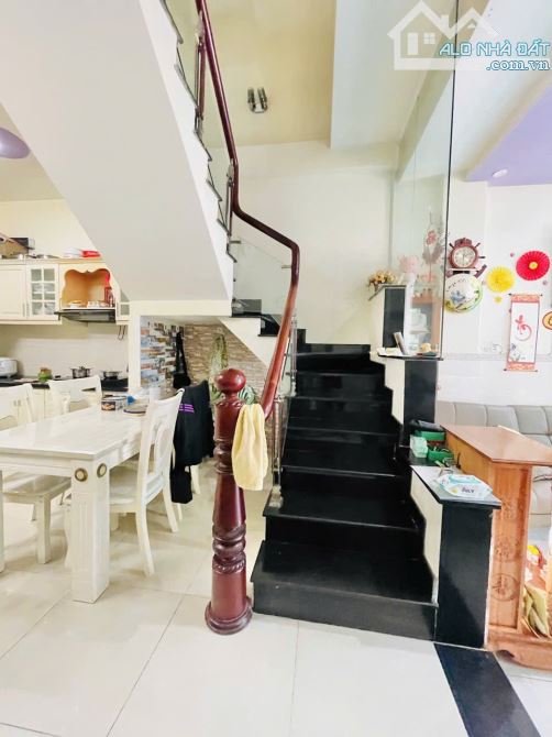 BÁN NHÀ 1 SẸT GÒ DẦU TÂN PHÚ  4M X 14M 3 TẦNG HẺM 6M THÔNG CHỈ 6.5 TỶ - 4