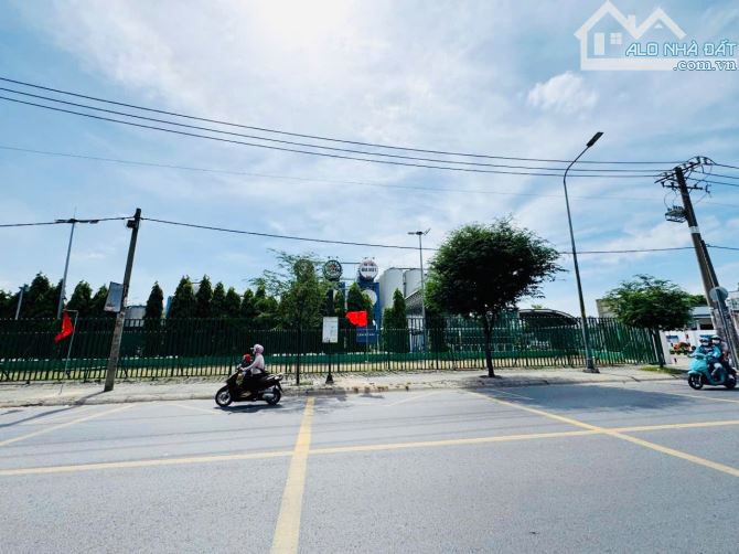 2 TẦNG - 6mX9m - hẻm xe hơi - HIỆP THÀNH 35 - Phường Hiệp Thành Quận 12 - giá chỉ 4ty - 4