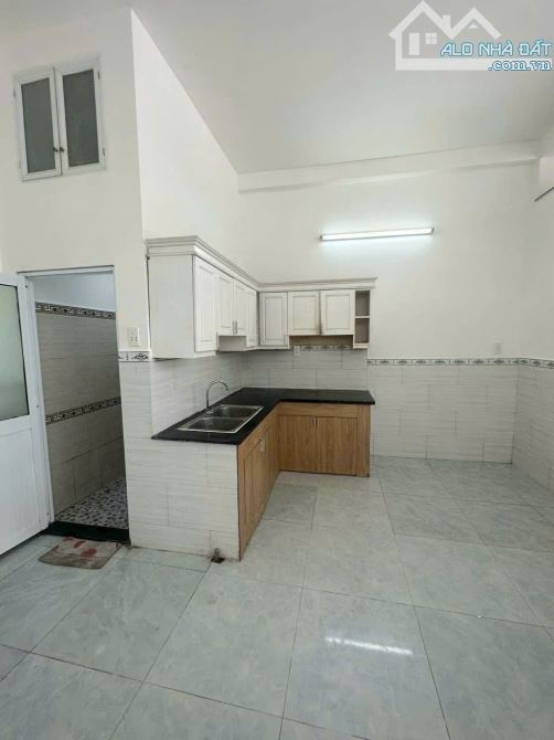 Nhà hem 7 m thông,2pn,2wc, hương đông nam,giá 3,45 tỷ - 4