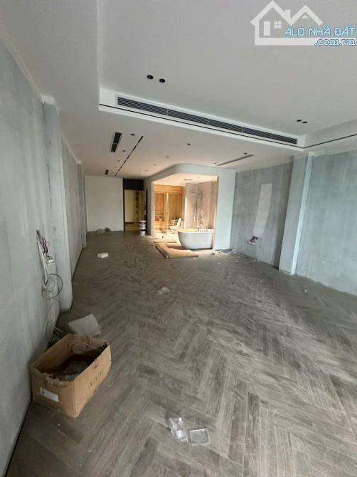 Nhà Đẹp Nguyễn Văn Cừ, Ngọc Lâm, 7 Tầng Thang Máy, 100m2,  5m Mặt Tiền, Gara Ôtô - 4