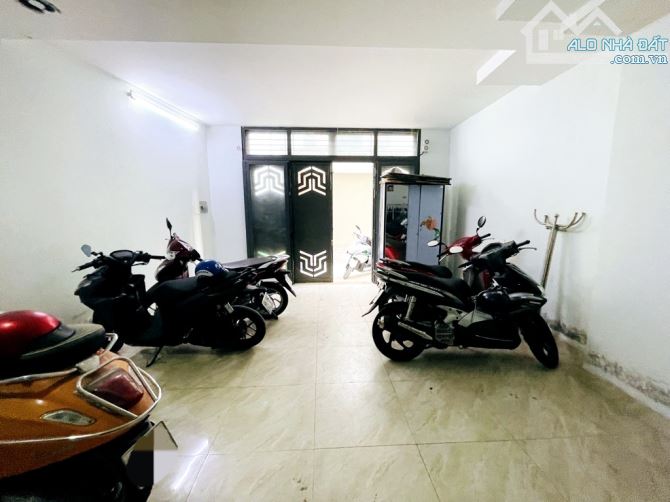 Bán căn hộ dịch vụ, oto đậu cửa, Nguyễn Văn Nghi, Gò Vấp, dòng tiền 50tr - 4