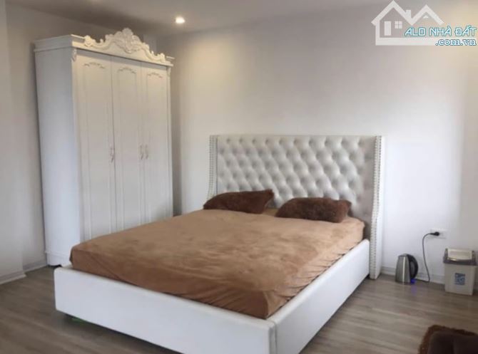 Tòa Căn Hộ 7 Tầng Thang Máy, Mặt Tiền 11m 80m2 Phố ĐỘI CẤN Đường 10m Thuê 80tr/tháng - 4