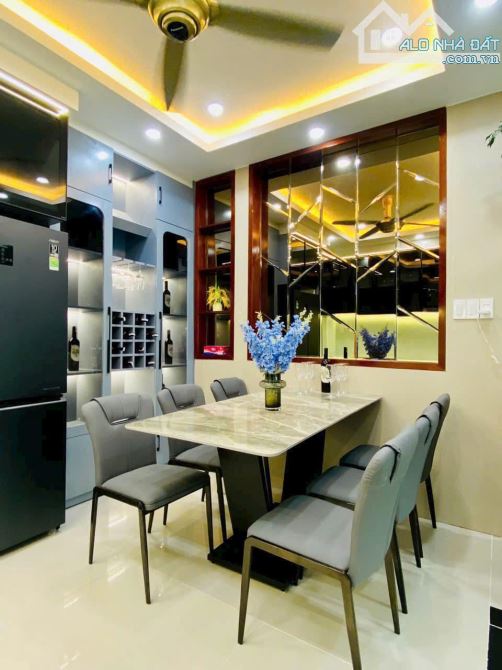 Bán nhà 4 tầng đẹp 4m x 12m cn đủ - full nội thất - Phan Huy Ích, P12 Gò Vấp - giá 7.1 tỷ - 4