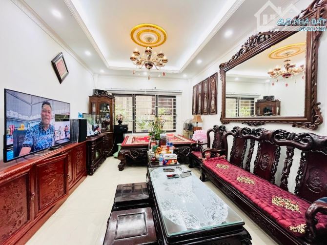 ✅ Bán Nhà Phố Lạc Long Quân - Cầu Giấy - ngõ thông , vị trí đẹp - 4