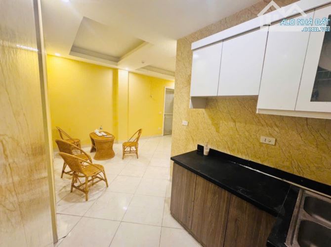 BÁN CĂN HỘ CCMN CỰC THOÁNG MÁT CHÙA LÁNG, ĐỐNG ĐA, VIEW HỒ LỘNG GIÓ  DT 55m, 2pn, 1vs - HƠ - 4