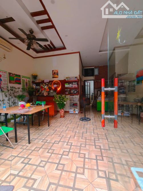 Vị trí đẹp kdoanh ngày đêm, Phố Y Miếu, QH ổn định, đầu tư,62m2 x mtiền 6.2m. Giá 13.5 tỷ - 4