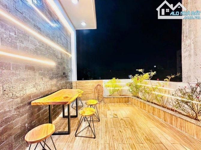 Mở bán dãy nhà phố liền kề đường Huỳnh Tấn Phát gần chợ Phú Xuấn giá chỉ 2 tỷ 2 /60m2 - 4