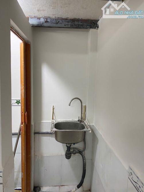 HẺM XE TẢI THÔNG SÁT MẶT TIỀN - TRUNG TÂM LINH XUÂN THỦ ĐỨC - 7 PHÒNG TRỌ DOANH THU 20TR - 4