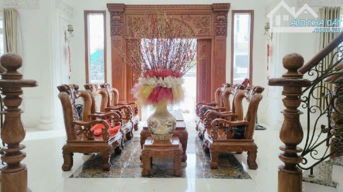 BÁN BIỆT THỰ ĐẸP THẠNH XUÂN GIẢM TỪ 30 TỶ CON 23 TỶ VỚI 600M2 QUÁ RẺ CÔ CHÚ ƠI! - 4