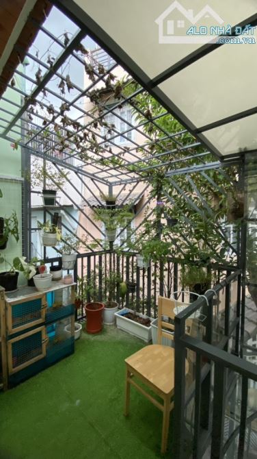 GẦN MẶT TIỀN NGUYỄN VĂN ĐẬU 🍀 DIỆN TÍCH 32.5M2🍀 2 TẦNG 🍀 HOÀN CÔNG 🍀 4.95 TỶ - 4