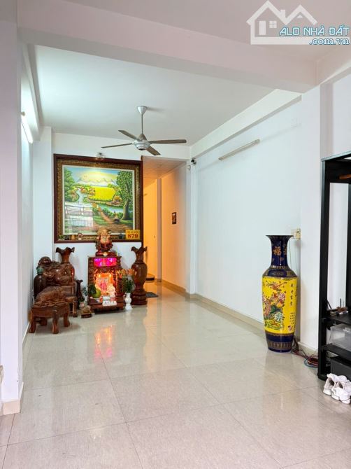 Bán nhà 4 tầng đường Nguyễn Hữu Huân-trung tâm ô bàn cờ Nha Trang kinh doanh sầm uất - 4