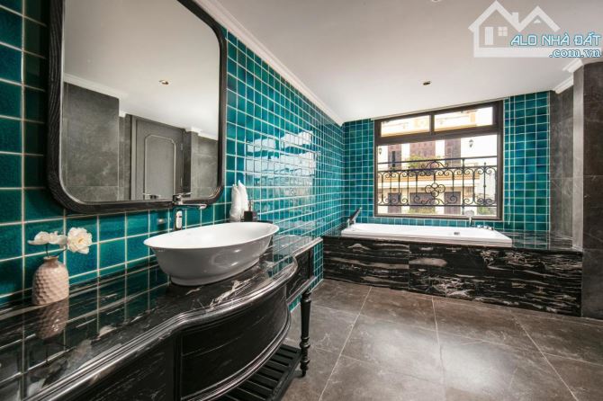 Bán khách sạn 4 * mặt phố Hàng Gai 150m2, 8 tầng nổi + 1 hầm, MT 7.5m, 34P, giá 165 tỷ. - 5