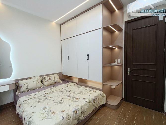 Đường Láng thoáng trước sau sân để xe máy riêng công năng đầy đủ - 5