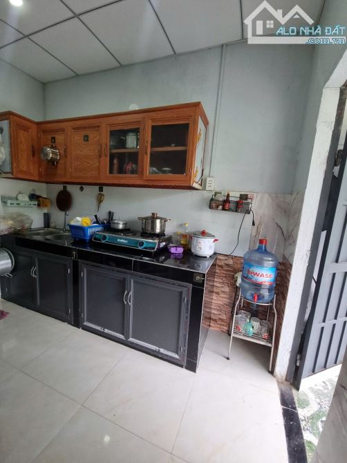 Tôi chủ bán nhà góc 2 mặt tiền 198m2(9* 22), giá 1 tỷ 599, cách Tòa thánh Tây Ninh 2 phút - 5