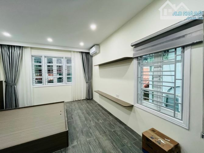 LẠC LONG QUÂN TÂY HỒ- NHÀ ĐẸP - HAI MẶT THOÁNG - NGÕ NÔNG - Ô TÔ GẦN 30m2 - 5tầng -giá 5.7 - 5
