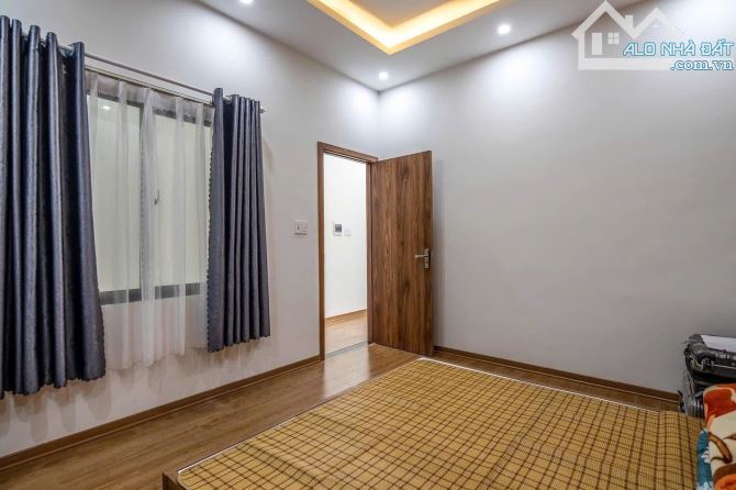Bán nhà đang cho thuê 18tr/ tháng ngay Võ Văn Tần,Q3.Giá: 3 tỷ 812 tr/65.5m2 sổ hồng riêng - 5