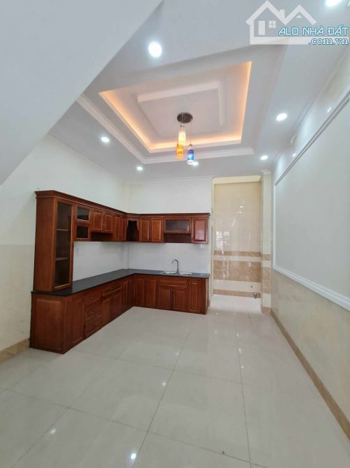 SIÊU PHẨM NHÀ ĐẸP NGAY VẠN PHÚC CITY, DT 60M², 4 TẦNG, GIÁ CHỈ HƠN 6 TỶ. - 8