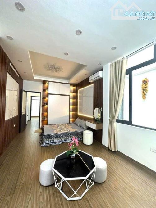 Chỉ Cần 3,5 Tỷ Có Ngay Căn Nhà Đẹp 40m2 SHR – 4PN – HXH Đ.Nguyễn Đình Chiểu, P.3, Quận 3 - 5