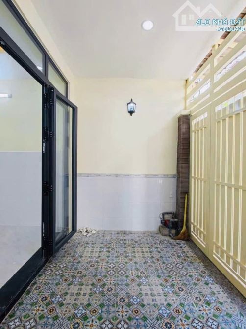Chốt liền tay – Nhà 1 trệt 2 lầu, nội thất sang, hẻm 78 Khánh Hội, P4 Q4 – Giá mềm 3.89 tỷ - 5