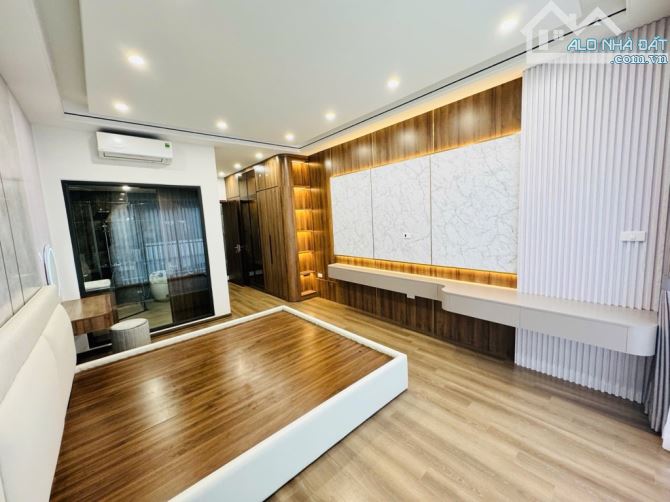 Nhà Ngọc Thuỵ 45m2, 7 tầng thang máy, lô góc, full nội thất ,gần chợ Ngọc Thuỵ, công viên - 5
